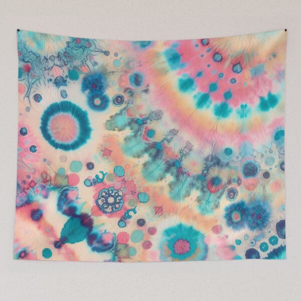 Aperçu de l'œuvre Nuances subtiles de Tie Dye créée et vendue par BassHeadMomma.
