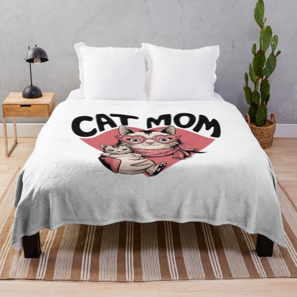 Aperçu de l'œuvre  a CATMOM GOOD QUALITY tshirt ,celebrateteh special bond between a cat and her human créée et vendue par idizayilstore.