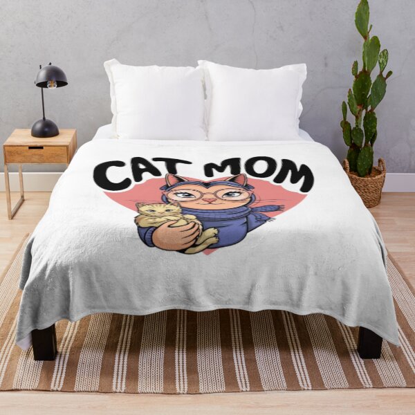 Aperçu de l'œuvre   a CATMOM cute stylish tshirt ,celebrateteh special bond between a cat and her human créée et vendue par idizayilstore.