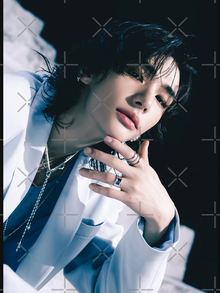 GIANT back and white 2nd Japanese album Hwang Hyunjin Stray Kids