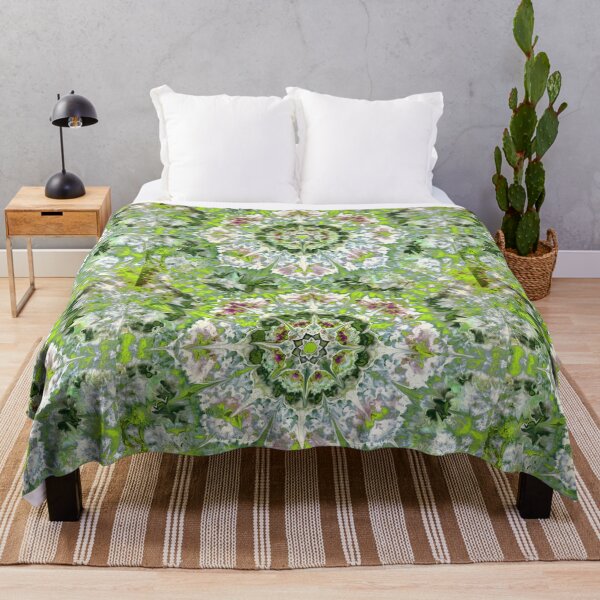 Artikelvorschau, Psychedelische Trippy Tie Dye Orchidee Blume Grün erdige Deadhead entworfen und verkauft von AuroraXGreen.