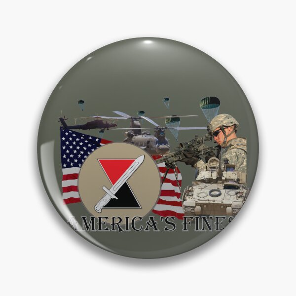 Artikelvorschau, US ARMY battalions divisions regiments installions base hq collection FIND YOURS entworfen und verkauft von THE AMERICAN TEEVANGELIST.