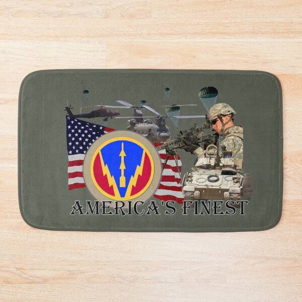 Artikelvorschau, US ARMY battalions divisions regiments installions base hq collection FIND YOURS entworfen und verkauft von THE AMERICAN TEEVANGELIST.