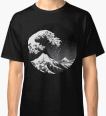 The Dark Wave - Circular Classic T-Shirt