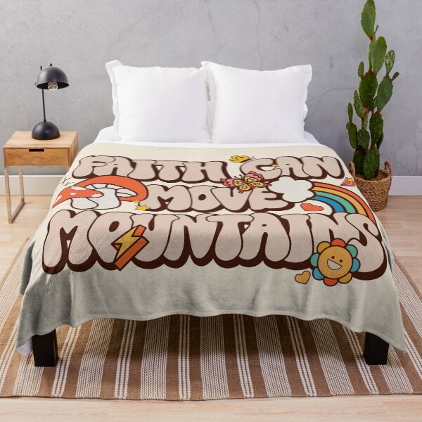Aperçu de l'œuvre Faith Can Move Mountains Retro Groovy Rainbow Scripture créée et vendue par Lillyamstronger.