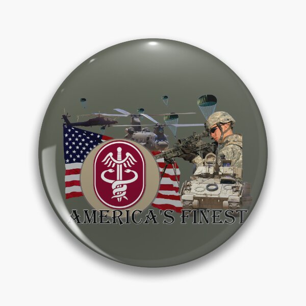 Artikelvorschau, US ARMY battalions divisions regiments installions base hq collection FIND YOURS entworfen und verkauft von THE AMERICAN TEEVANGELIST.
