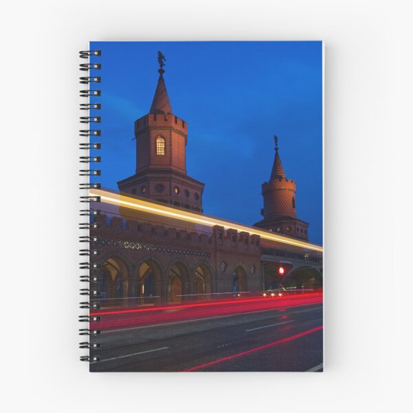 Artikelvorschau, Oberbaumbrücke, Berlin entworfen und verkauft von Nicholas Coates.