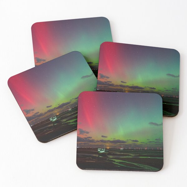 Item preview, Vibrantes auroras boreales sobre Wirral designed and sold by Paul Madden.