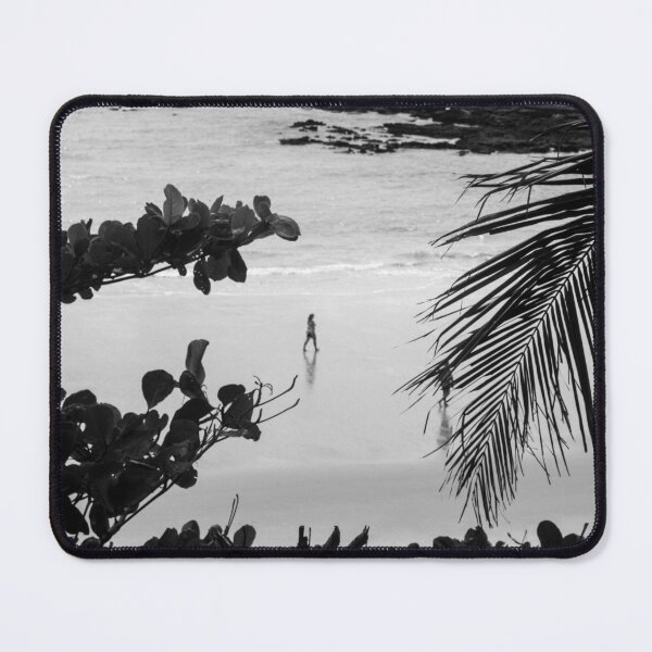 Item preview, Woman on the beach designed and sold by felipequeiroz.