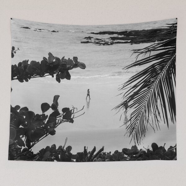 Item preview, Woman on the beach designed and sold by felipequeiroz.