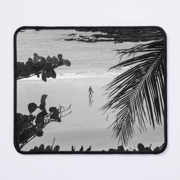 Item preview, Woman on the beach designed and sold by felipequeiroz.