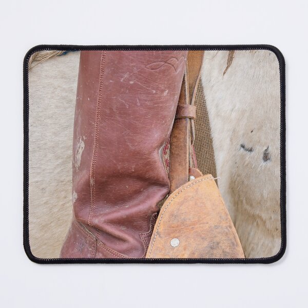 Artikelvorschau, Stiefel eines patagonischen Gauchos entworfen und verkauft von PhotoArt by Joan Carroll.