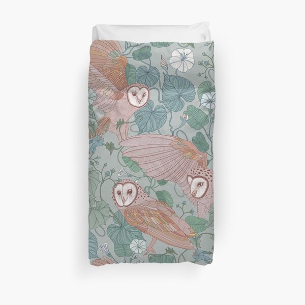 Pink barn owls Duvet Cover