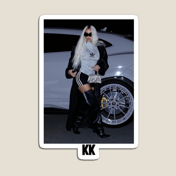 Aperçu de l'œuvre Kim Kardashian KK4 créée et vendue par scultura.