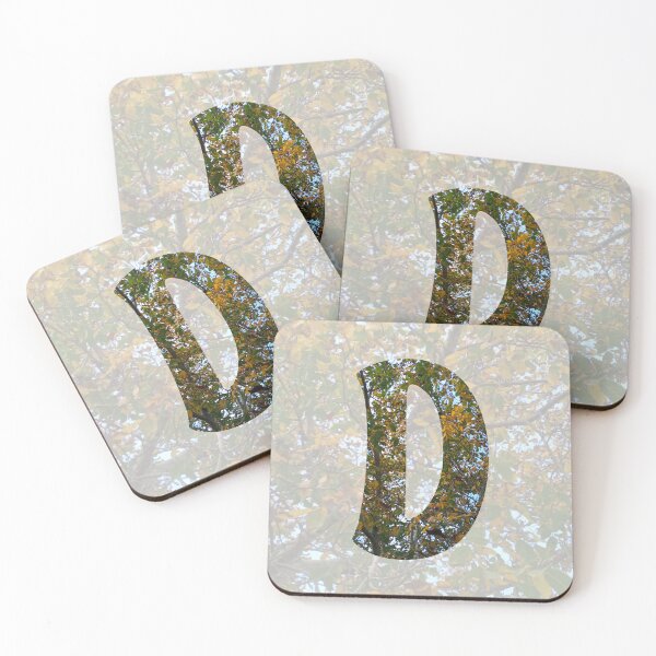 Artikelvorschau, Fettgedruckter Buchstabe „D“ – Herbstliches Walnussbaum-Design :) entworfen und verkauft von Myriel-Myriel.