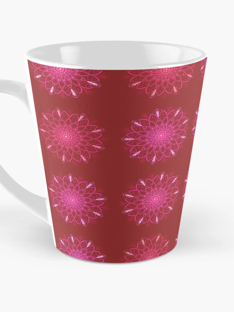 Aperçu 3 sur 4. Mug à café avec l'œuvre Mandala Rustique - En ligne / Rouges créée et vendue par Studio Variatio.