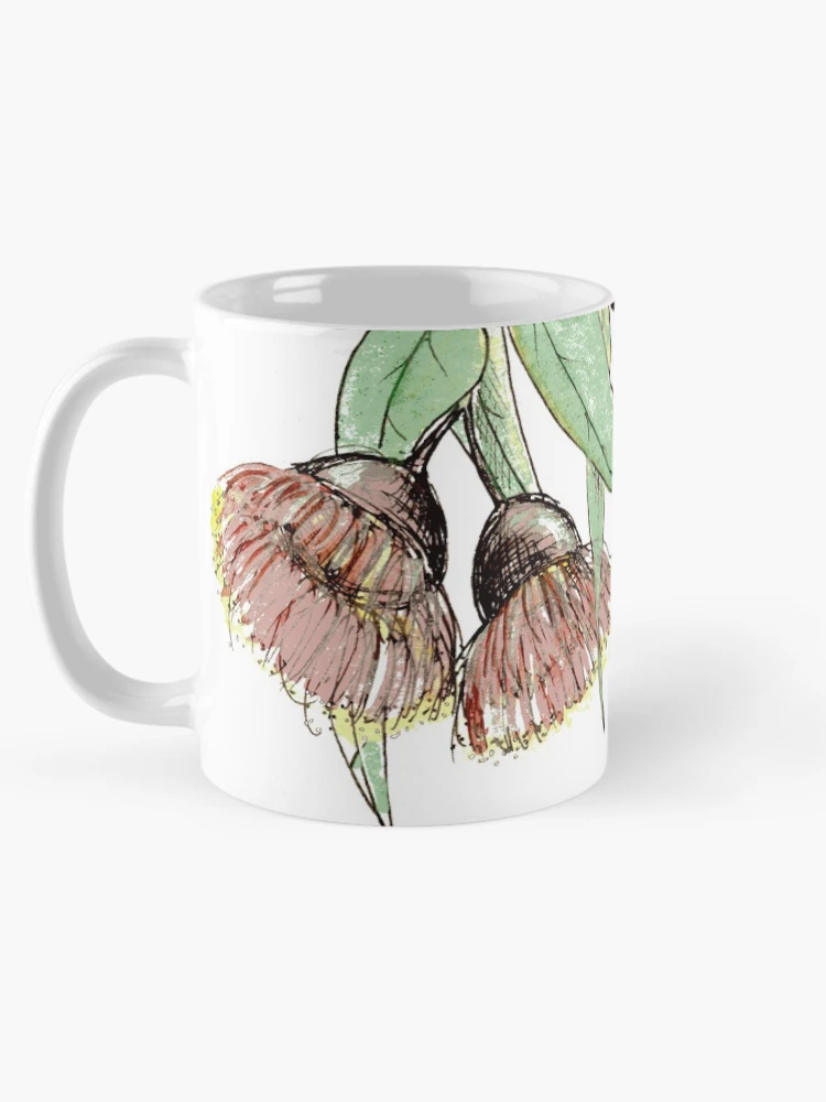Aperçu 5 sur 6. Mug à café avec l'œuvre Gomme à Fleurs Rouges créée et vendue par JRoseDesign.