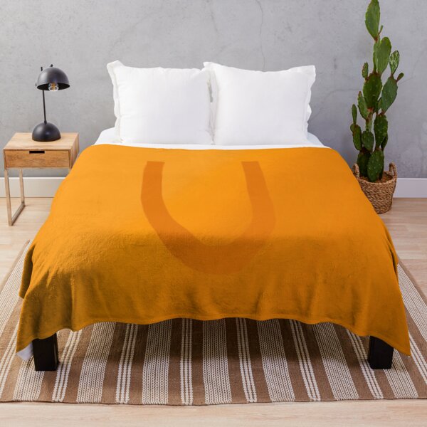 Aperçu de l'œuvre U orange avec fond dégradé créée et vendue par MusicQueen17.
