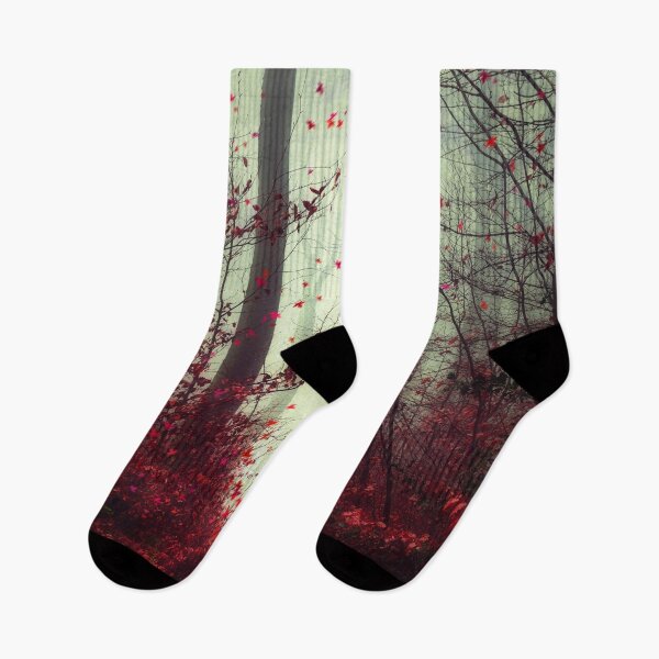 Artikelvorschau, Zauberwald - Herbstwald mit fallenden Blättern entworfen und verkauft von Dyrk Wyst Redbubble Shop.