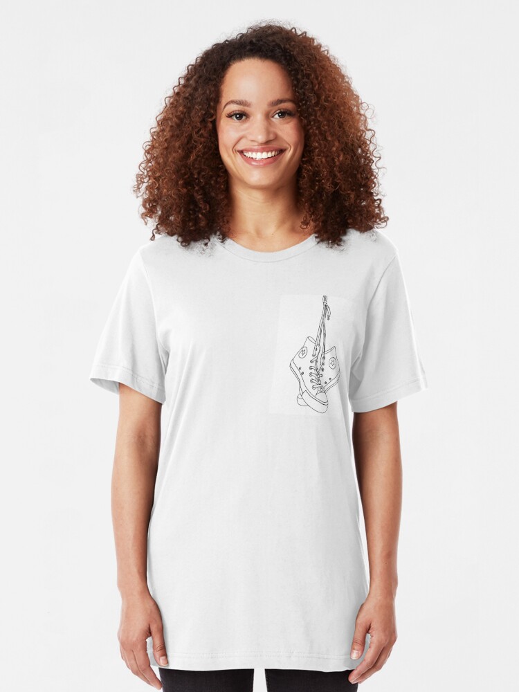 t shirt with converse shoes