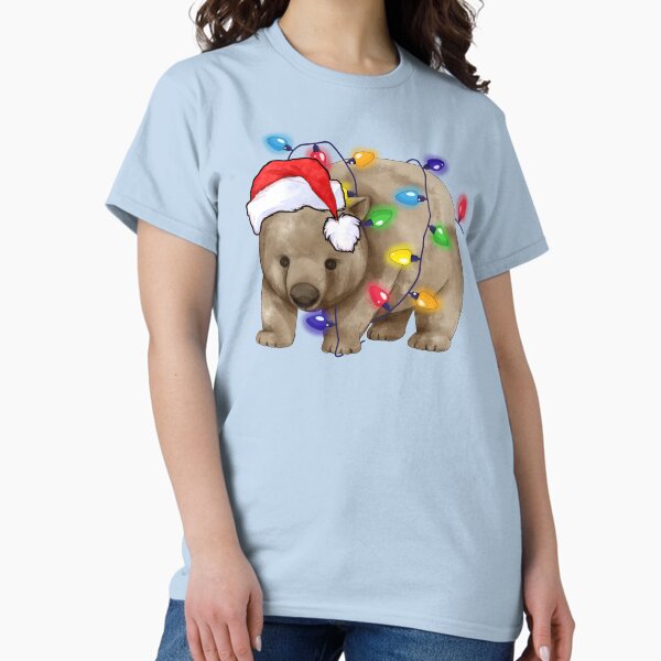 Vista previa del artículo con la obra «Wombat extra festivo - Wombat navideño australiano, regalo de Navidad para hombres, mujeres y niños.», diseñado y vendido por Taylor  ART.