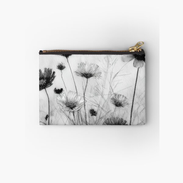 Item preview, flowers painted with charcoal in boho designed and sold by Pr7em.