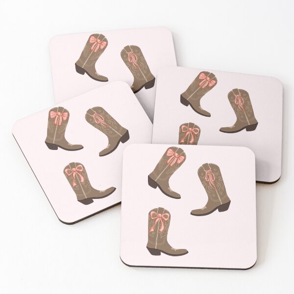 Artikelvorschau, Trio aus rosa Western-Cowgirl-Stiefeln mit Schnalle entworfen und verkauft von rizdrawings.