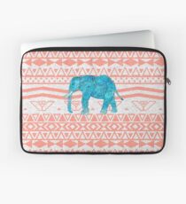 Wunderliches aquamarines Paisley-Elefant-Rosa-aztekisches Muster Laptoptasche