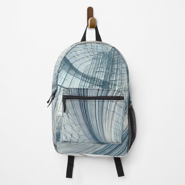 Item preview, Transparency and movement: the lightness of the structure designed and sold by Sigtrix.