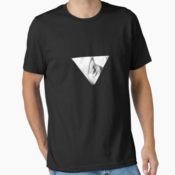 szxs Essential T-Shirt