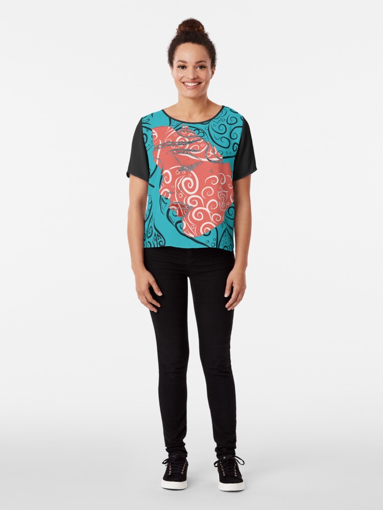 Alternate view of OM Relax Pattern with Face Chiffon Top
