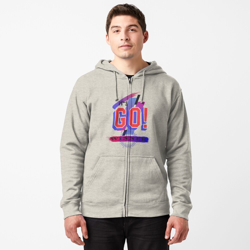 Aperçu de l'œuvre Veste zippée à capuche créée et vendue par Vinidal.