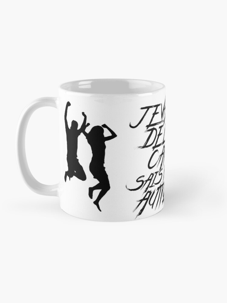 Aperçu 3 sur 6. Mug à café avec l'œuvre Aller de l'avant-1. créée et vendue par Vinidal.