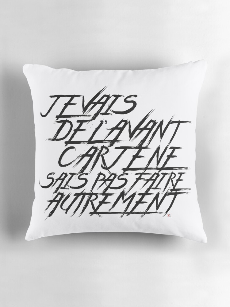 Aperçu 3 sur 4. Coussin avec l'œuvre Aller de l'avant-1. créée et vendue par Vinidal.