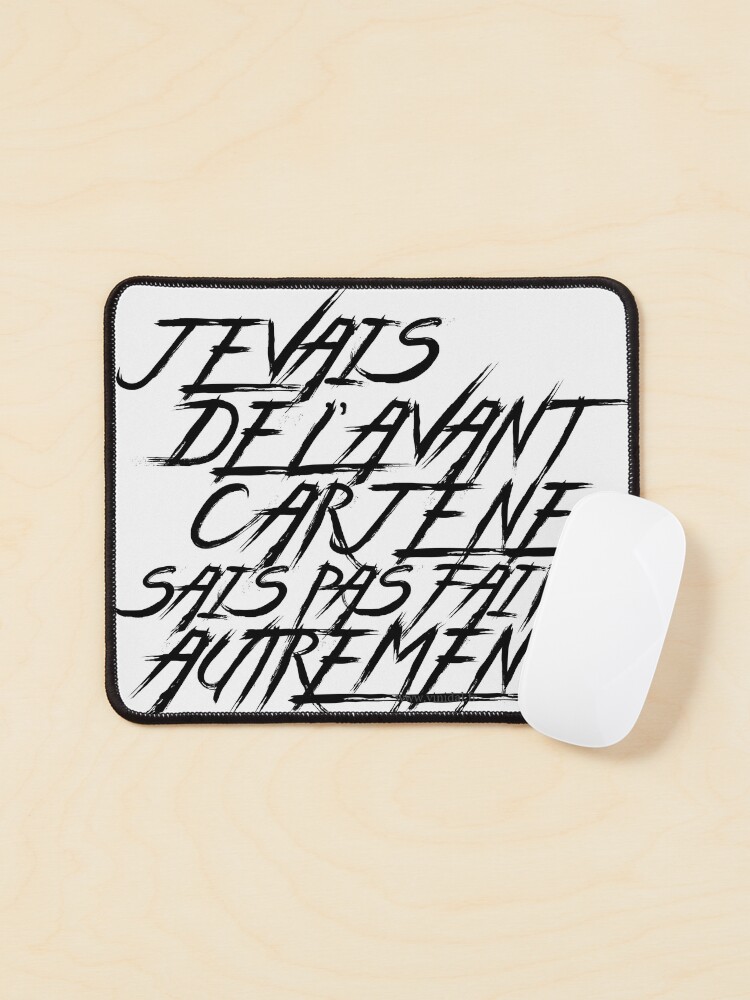 Aperçu 1 sur 5. Tapis de souris avec l'œuvre Aller de l'avant-1. créée et vendue par Vinidal.