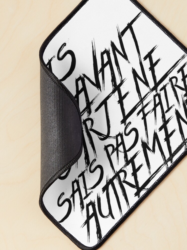 Aperçu 2 sur 5. Tapis de souris avec l'œuvre Aller de l'avant-1. créée et vendue par Vinidal.