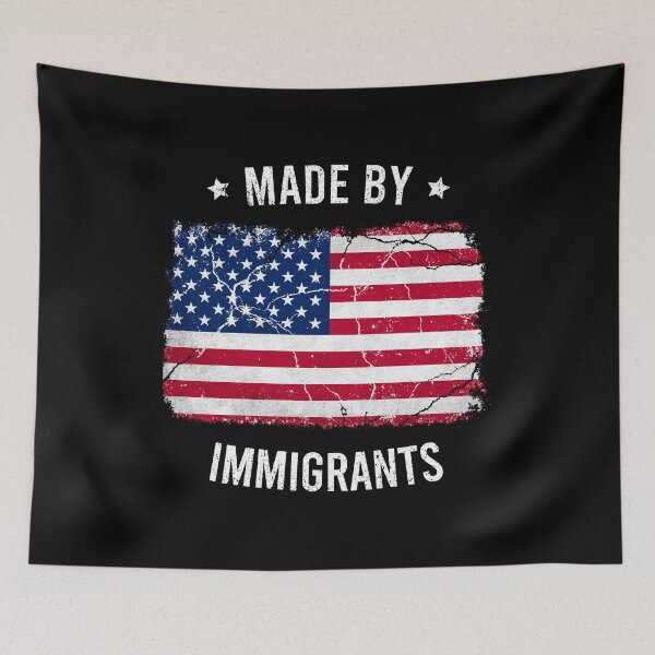 Artikelvorschau, Hergestellt von Einwanderern - Stolz auf die amerikanische Flagge entworfen und verkauft von zhilwahesani.