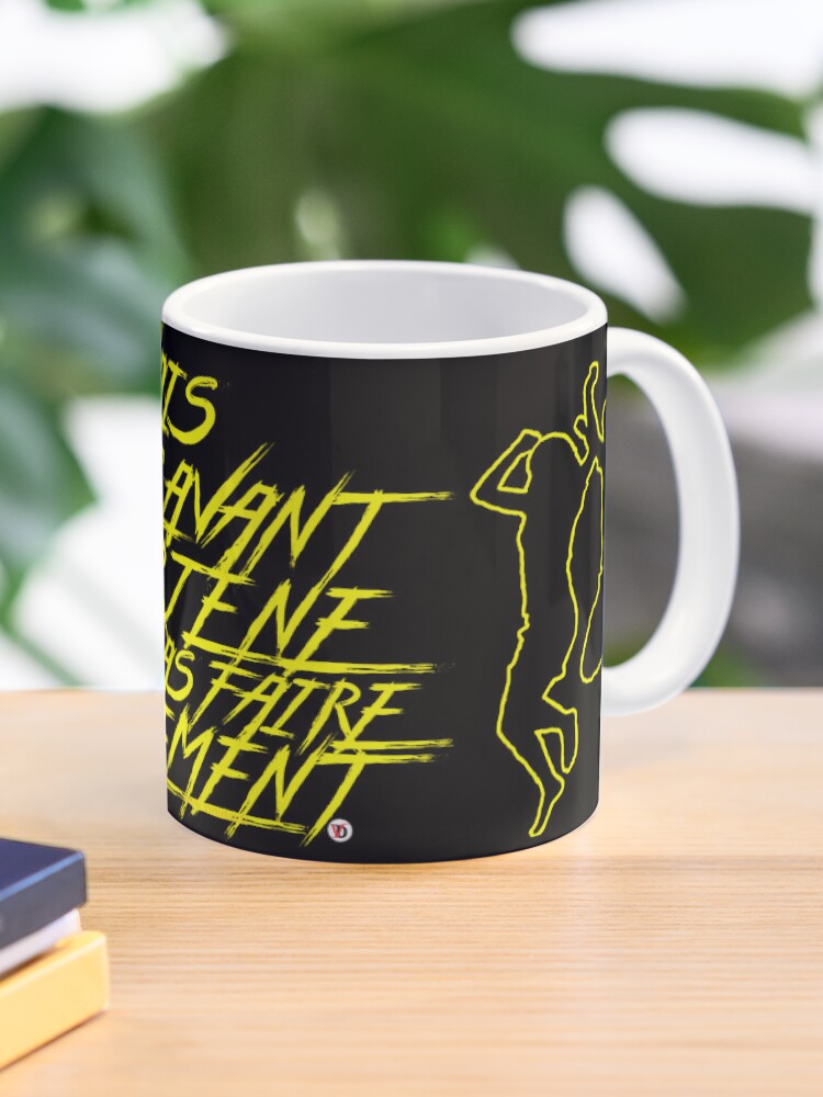 Aperçu 1 sur 6. Mug à café avec l'œuvre Aller de l'avant-2. créée et vendue par Vinidal.
