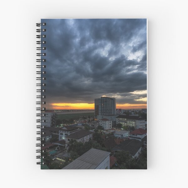 Artikelvorschau, Sonnenuntergang über der Stadt Vientiane entworfen und verkauft von aaronchoi.