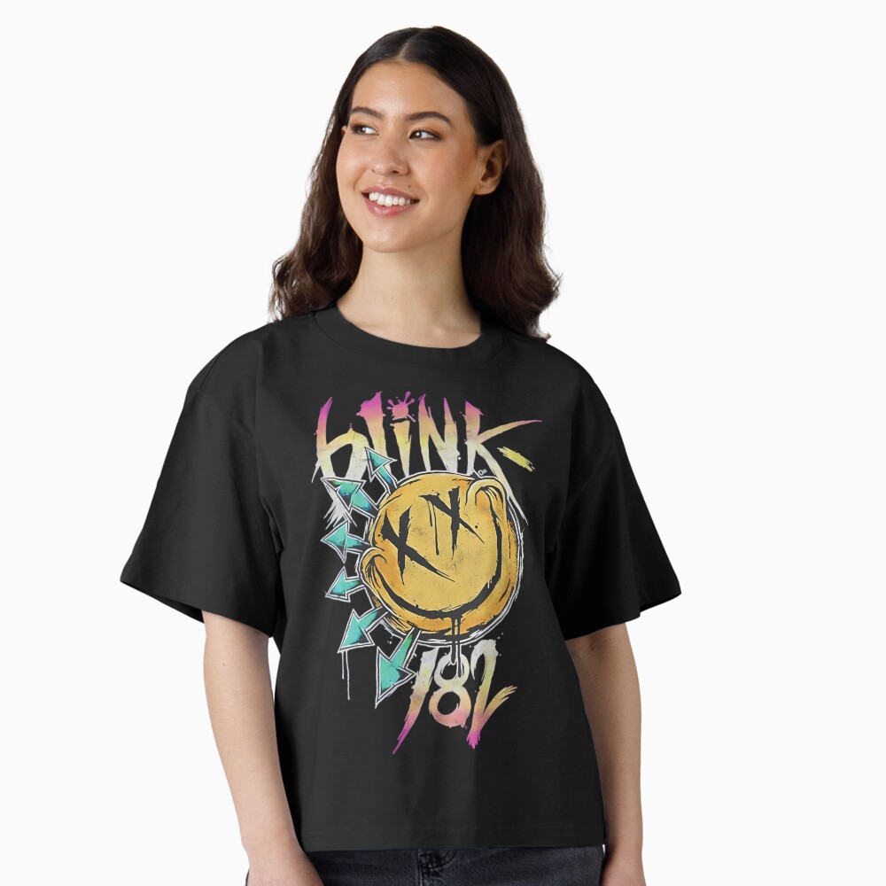 Aperçu de l'œuvre T-shirt boxy créée et vendue par FusionVisions.