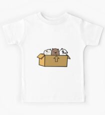 Box with teddy nears Kids Tee