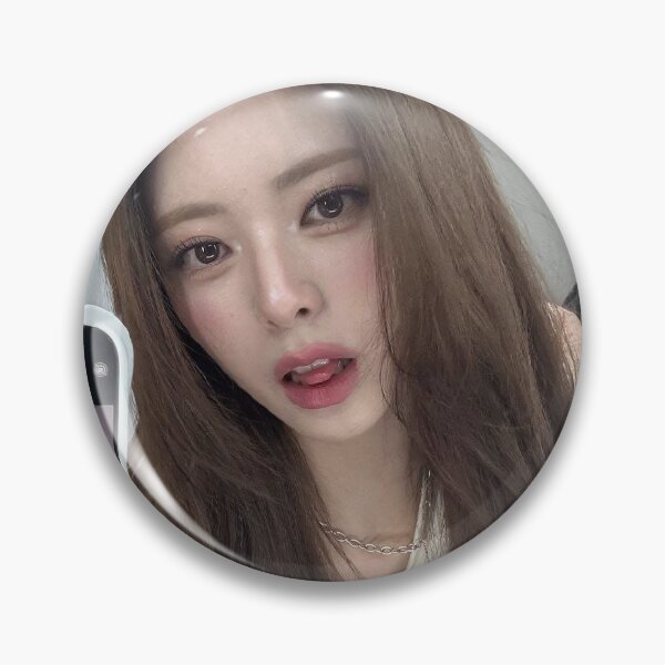 Item preview, ITZY GOLD IMAGINARY FRIEND YUNA MIDZY designed and sold by Valereekmerch.