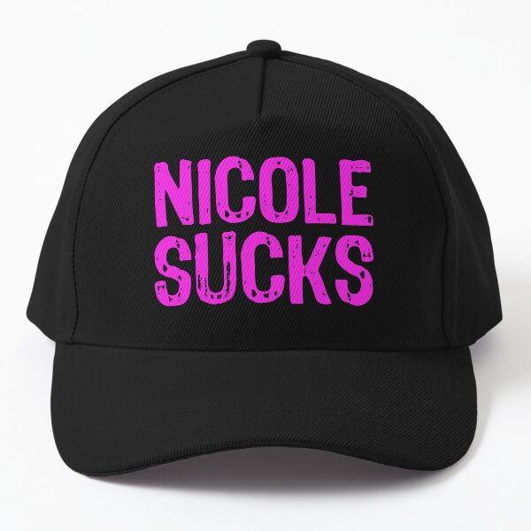 Artikel-Vorschau von Nicole saugt, designt und verkauft von The "I Love Everything" Shop.