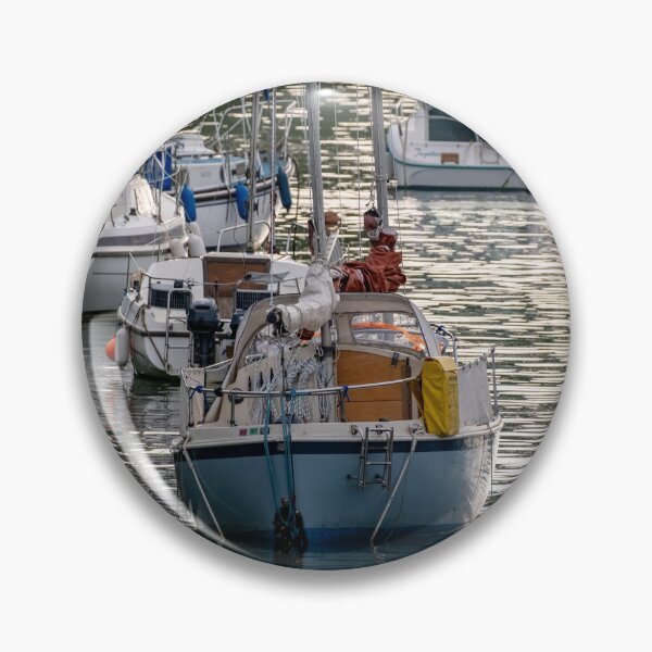 Artikelvorschau, Boote vertäut im Hafen von Watermouth entworfen und verkauft von yackers1.