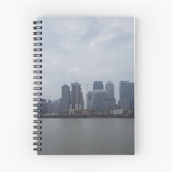 Artikelvorschau, Alt trifft neu - Canary Wharf entworfen und verkauft von Camberwellchic.