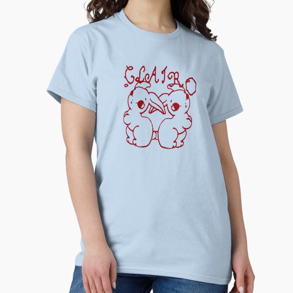 Vista previa del artículo con la obra «Dibujo animado de los conejitos gemelos Clairo Charm en color rojo», diseñado y vendido por aestheticqueen.