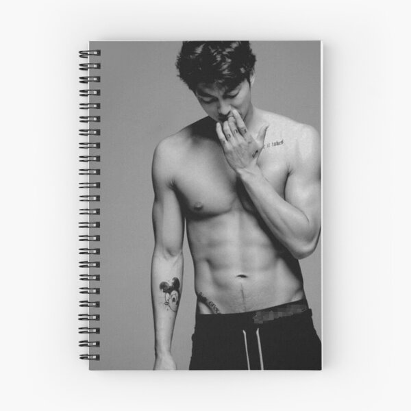 Item preview, Gong Yoo Blanco y Negro designed and sold by mondy4.