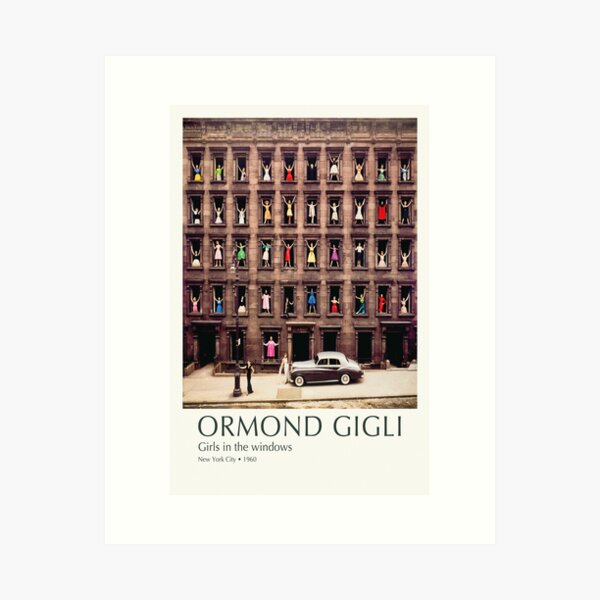 Artikel-Vorschau von Ormond Gigli New York City 1960 "Girls in Windows" , designt und verkauft von ArtandDesign80.
