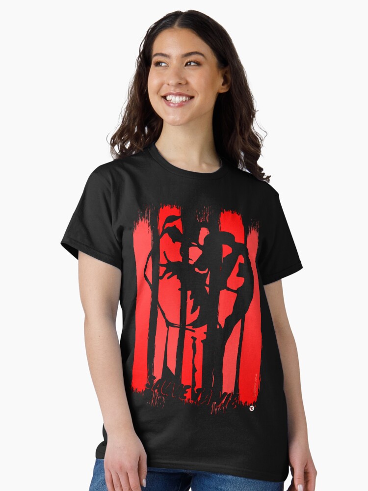 Aperçu 2 sur 7. T-shirt classique avec l'œuvre Sauve ta vie. Modèle N°2 créée et vendue par Vinidal.