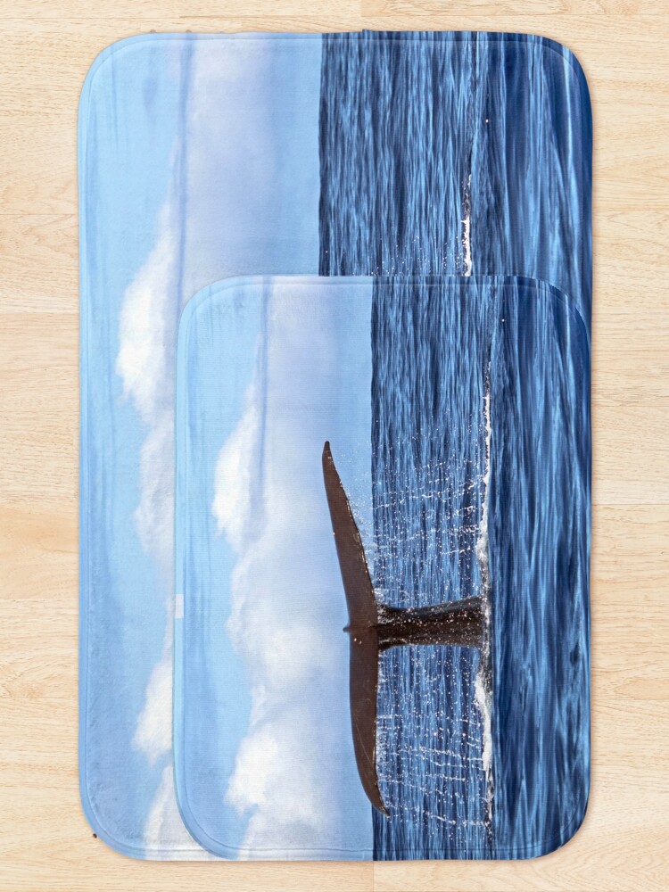 Thumbnail 5 von 6, Badematte, Beeindruckende Walflosse designt und verkauft von Igelchen.